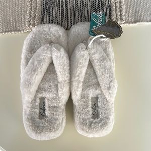 NWT Cobian fuzzy sandals